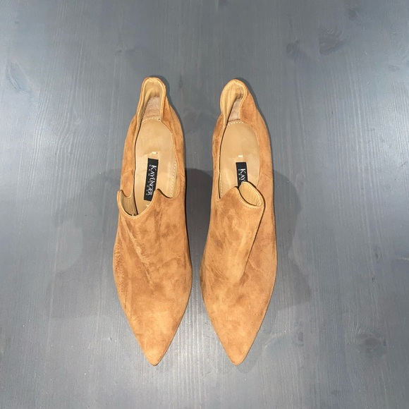 Women’s Kay Ugner Heels - Picture 3 of 7